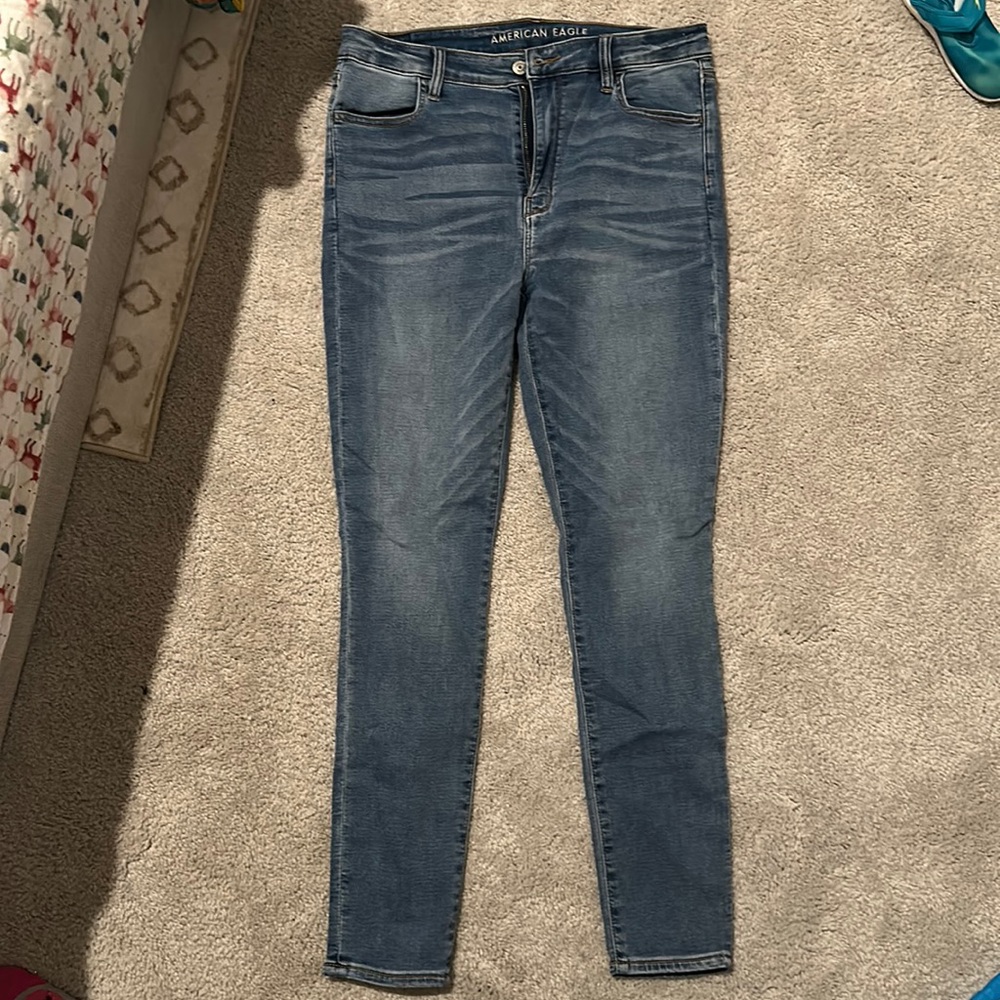 Pristine American Eagle Size 12 Jeans - Must-Have!